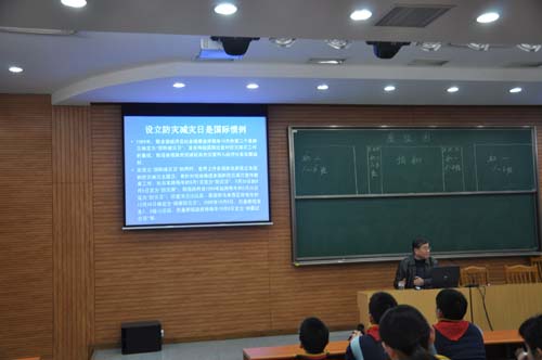 黃家鑫.JPG