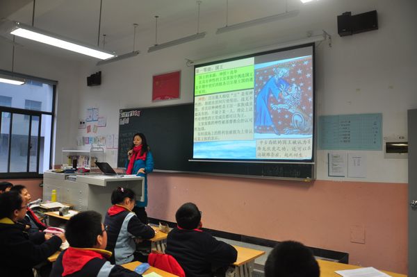 夜色中的璀璨-淺淡騎士文化2.jpg 夜色中的璀璨-淺淡騎士文化2.jpg
