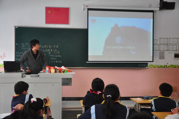 魔方-新手教學(一)1.jpg 魔方-新手教學(一)1.jpg