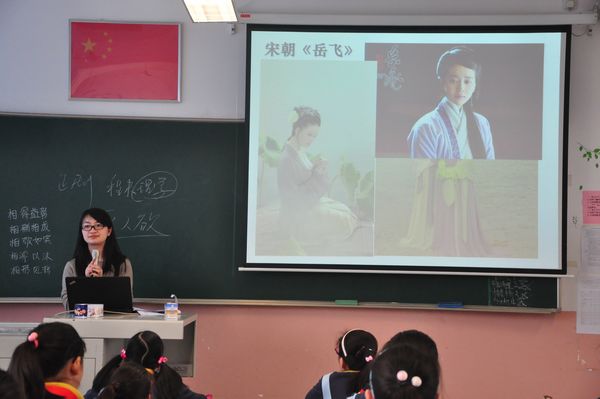 華服霓裳-影視劇中的古代服飾欣賞1.jpg 華服霓裳-影視劇中的古代服飾欣賞1.jpg