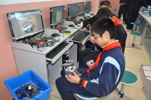 史衛進智能機械4.JPG